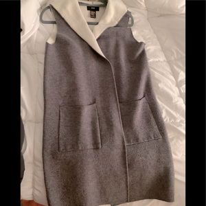 Lond warm vest with a hod